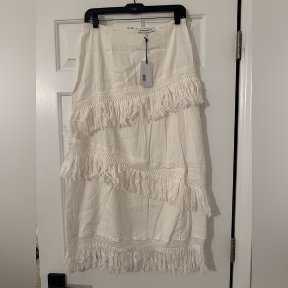 NWT WeWoreWhat Linen Fringe Skirt - Picture 4 of 4